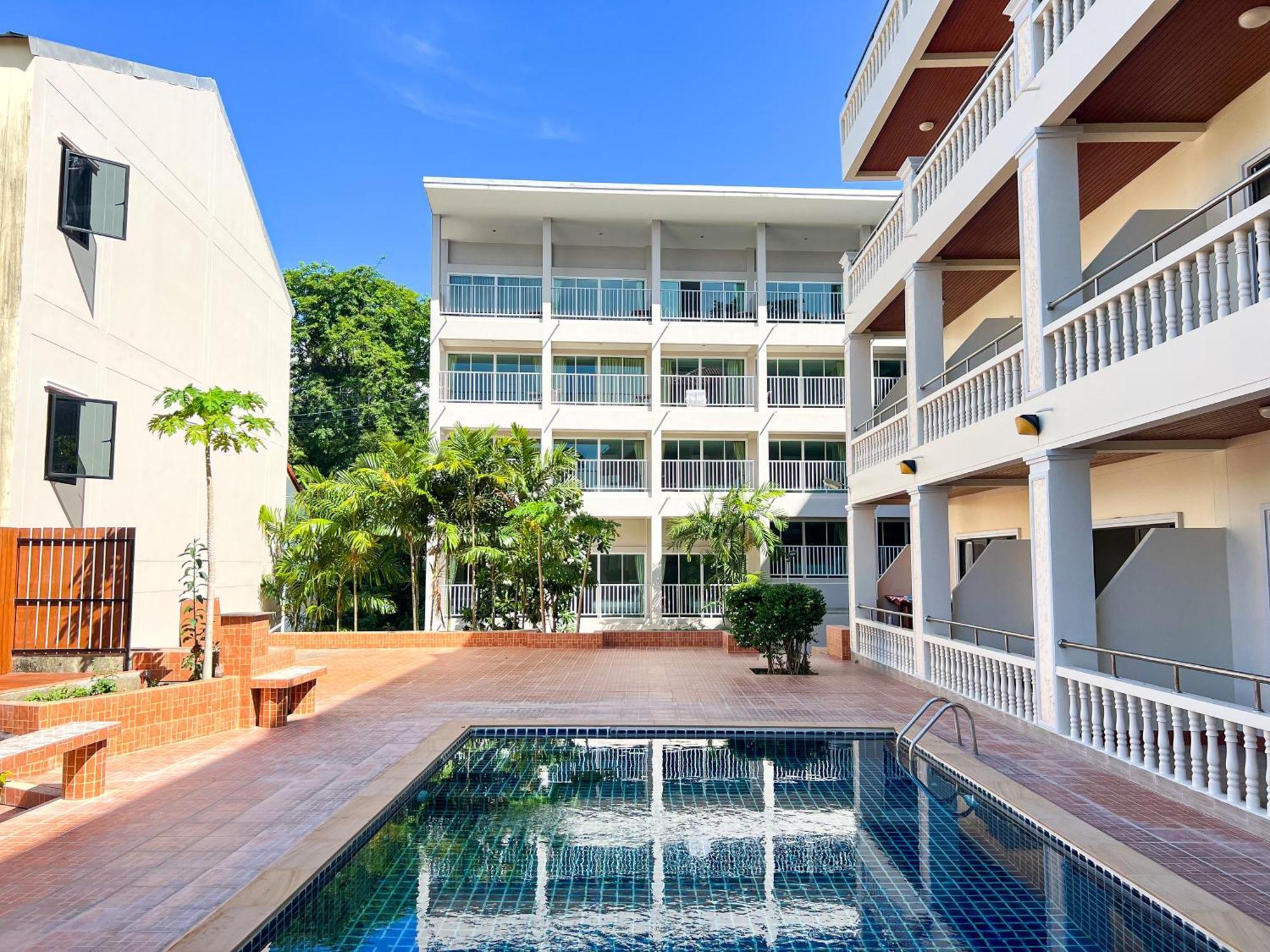 Tri'S Miracle Kata Beach Side Exterior photo